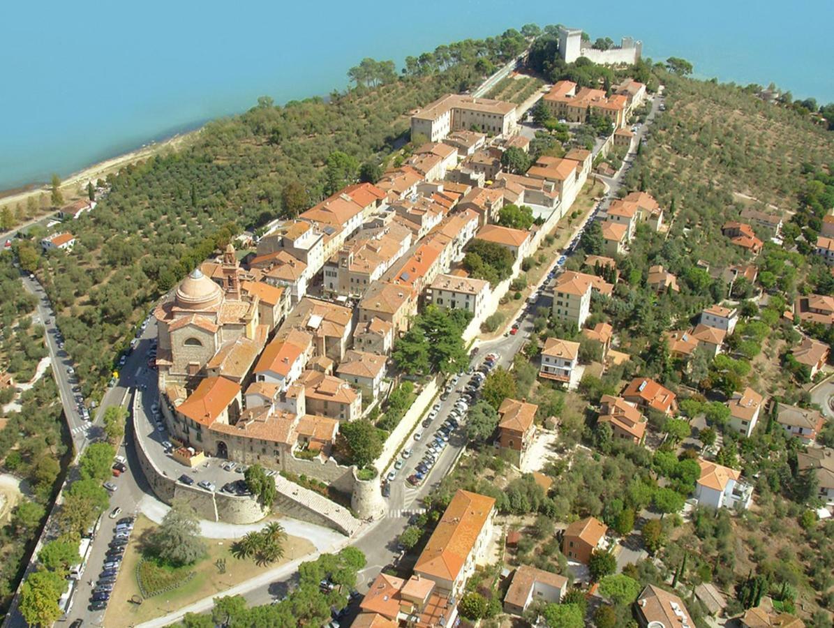 Hotel Duca Della Corgna Castiglione del Lago Exterior photo